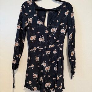 American Eagle Outfitters Black Floral Long Sleeve Romper